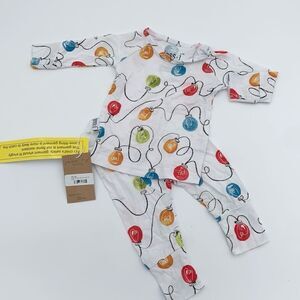 Joss + J organic bamboo Christmas holiday 0-3 months 2 piece pajamas NWT